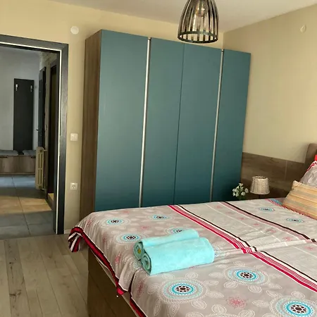 Lägenhet Mihajlovic Luxury Apartment -Center-Skopje *